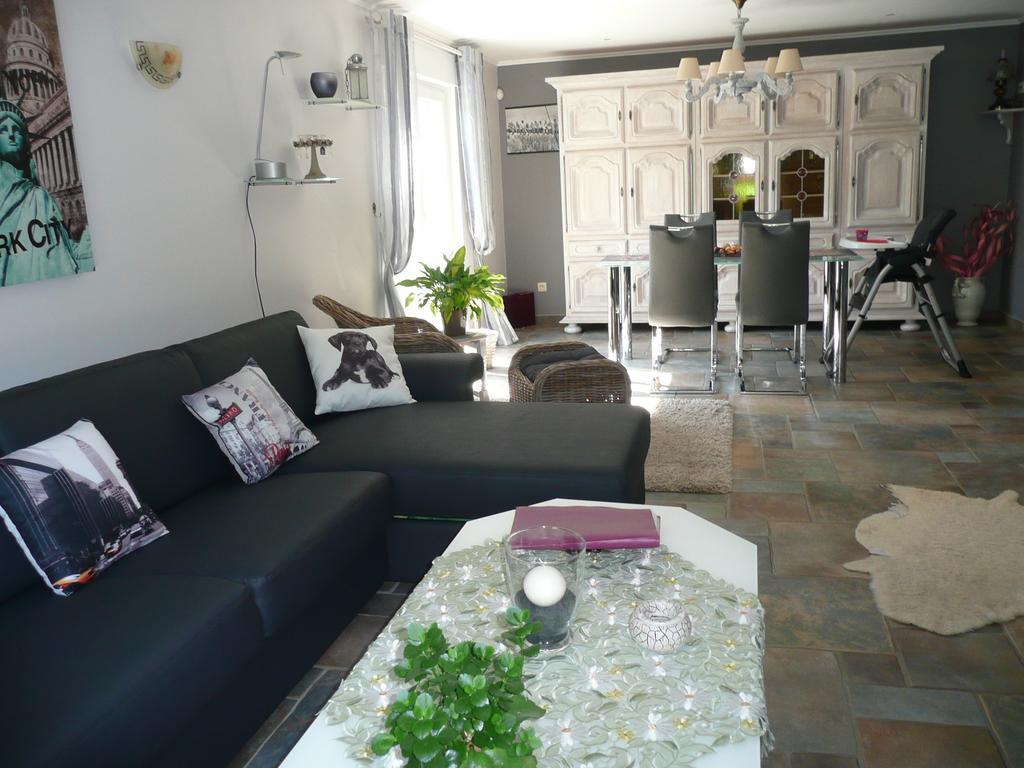 Ferienwohnung "Sweet Home" Eupen Værelse billede